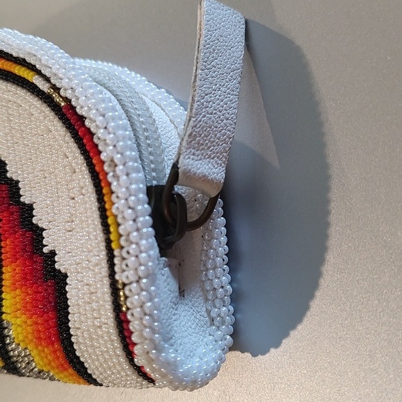 Beaded Change Purse-Native American Inspired Design-Red/White/Orange/Yellow - Picture 3 of 8